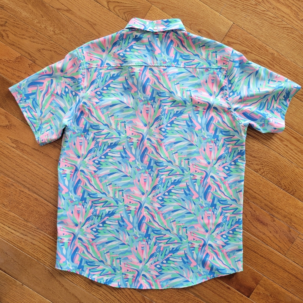 Simply Southern Men’s Shirt - Mint, Pink, Blue. Size Medium - Picture 4 of 5